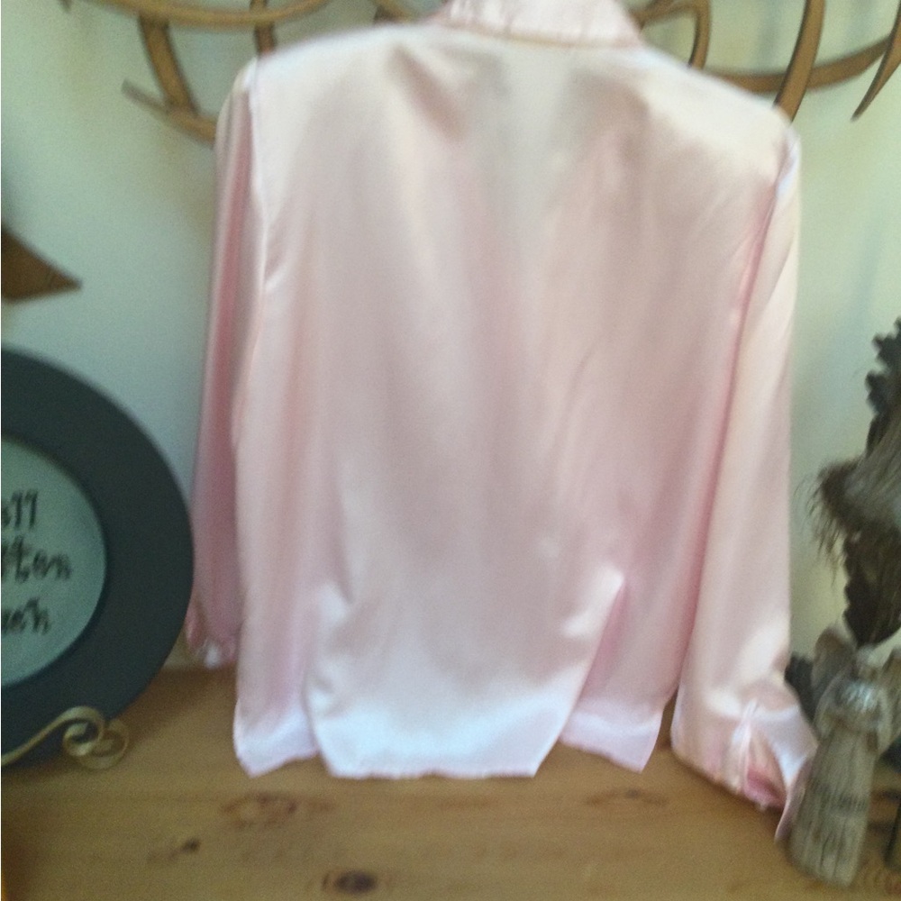 Liz Claiborne Pink Satin Blouse - Picture 2 of 5